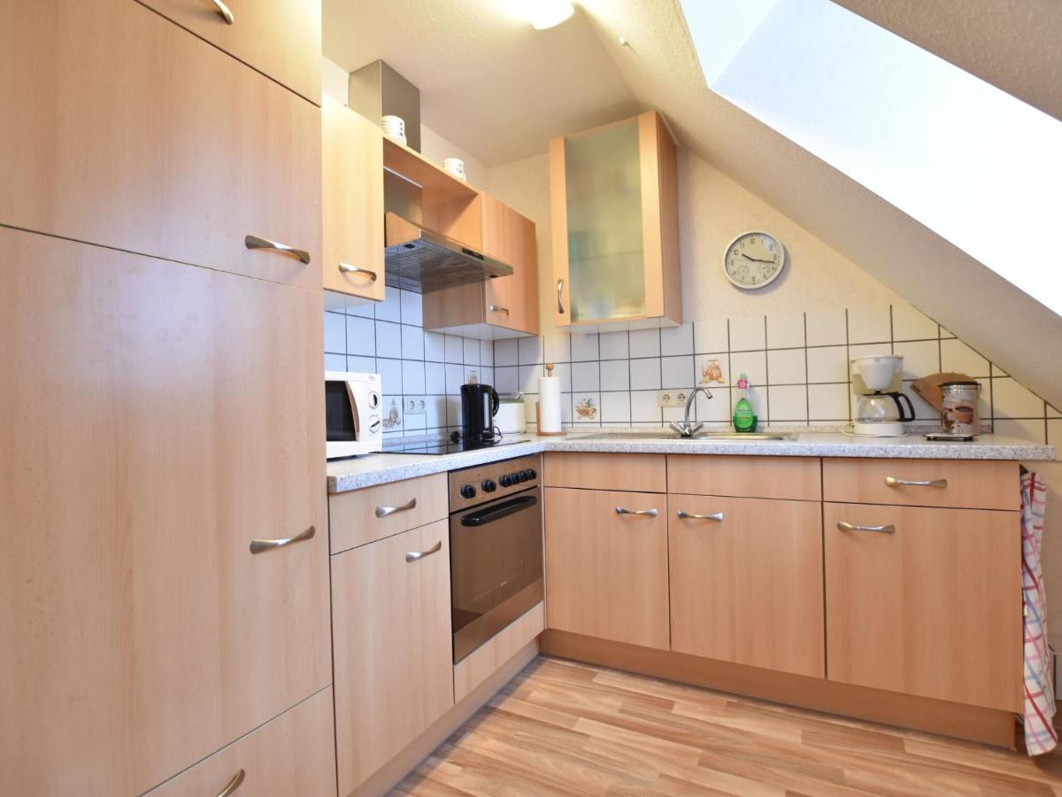 Attractive Apartment In Kluetz Near The Sea Klutz Exterior photo